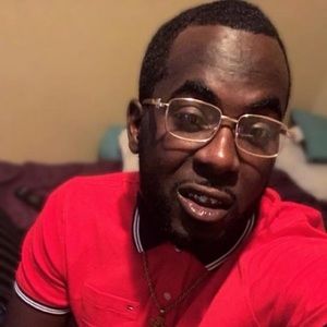 Meet your Posher, Nicholas